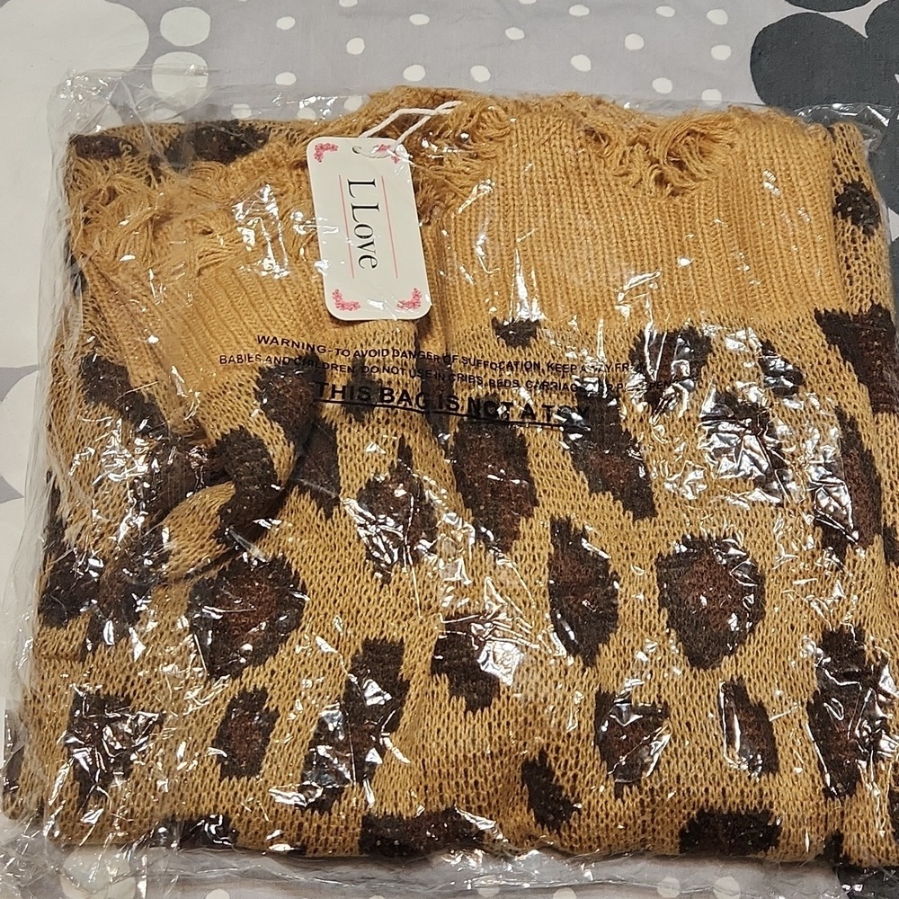 Llove Women brown Leopard print S sweater - Picture 6 of 6